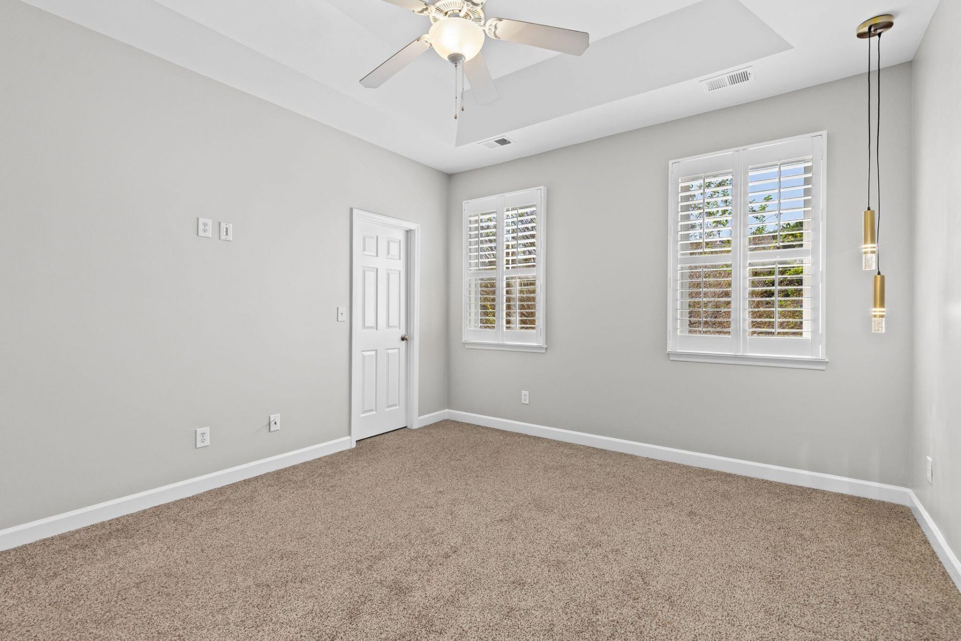 1032 Zinser Street Photo 32