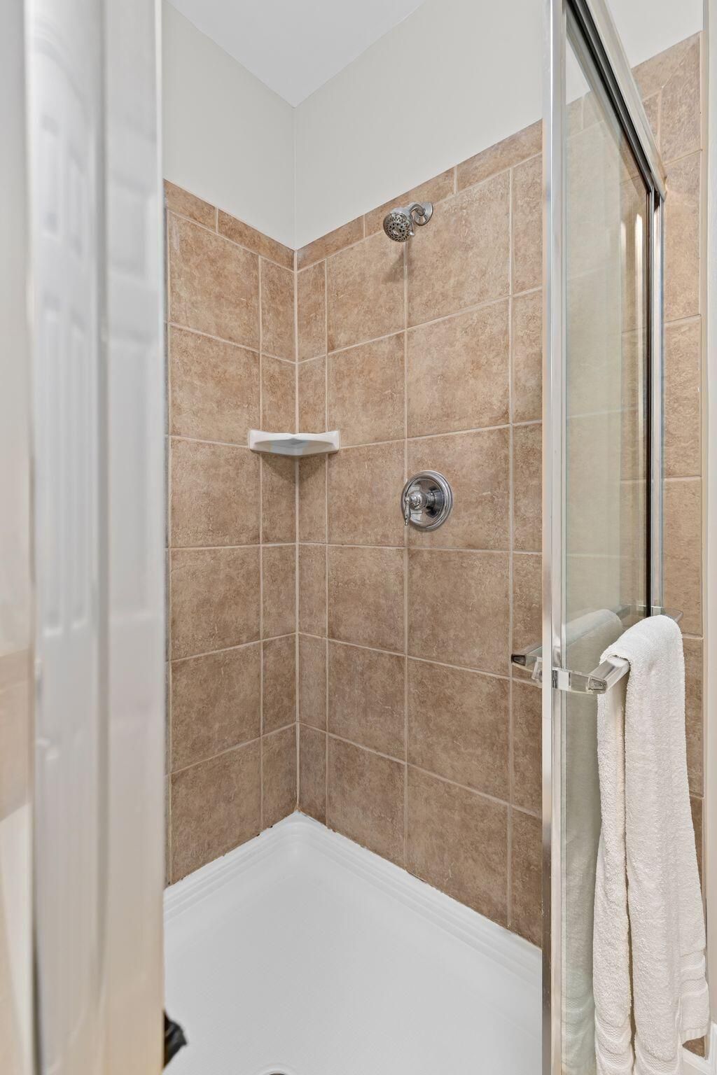 1032 Zinser Street Photo 35