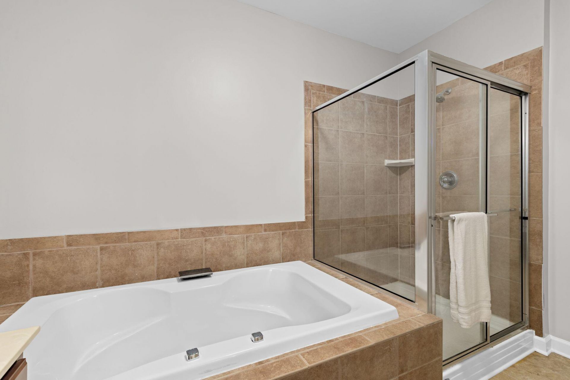 1032 Zinser Street Photo 36