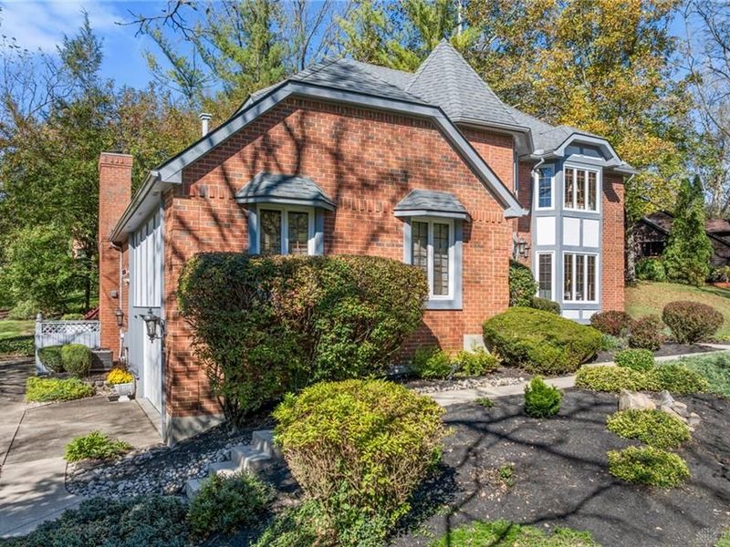 3930 Elizabeth Circle, Bellbrook, OH 45305 Photo 3