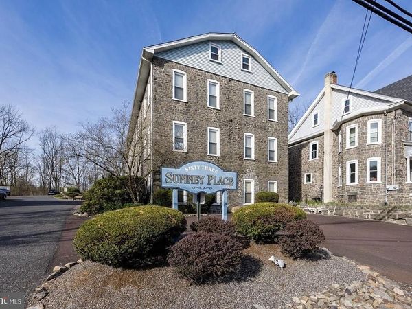 3183 MAIN STREET , Unit 3, GREEN LANE, PA 18054
