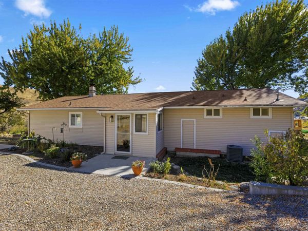 26 Watson Lane, Horseshoe Bend, ID 83629