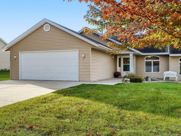 1493 General Sieben Drive, Hastings, MN 55033