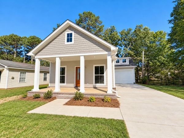 1100 Chapman Dr., Tupelo, MS 38804
