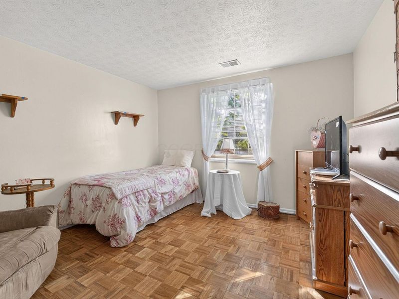 3014 Osgood Road E, Columbus, OH 43232 Photo 17
