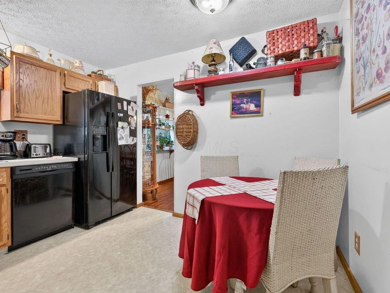 3014 Osgood Road E, Columbus, OH 43232 Photo 7