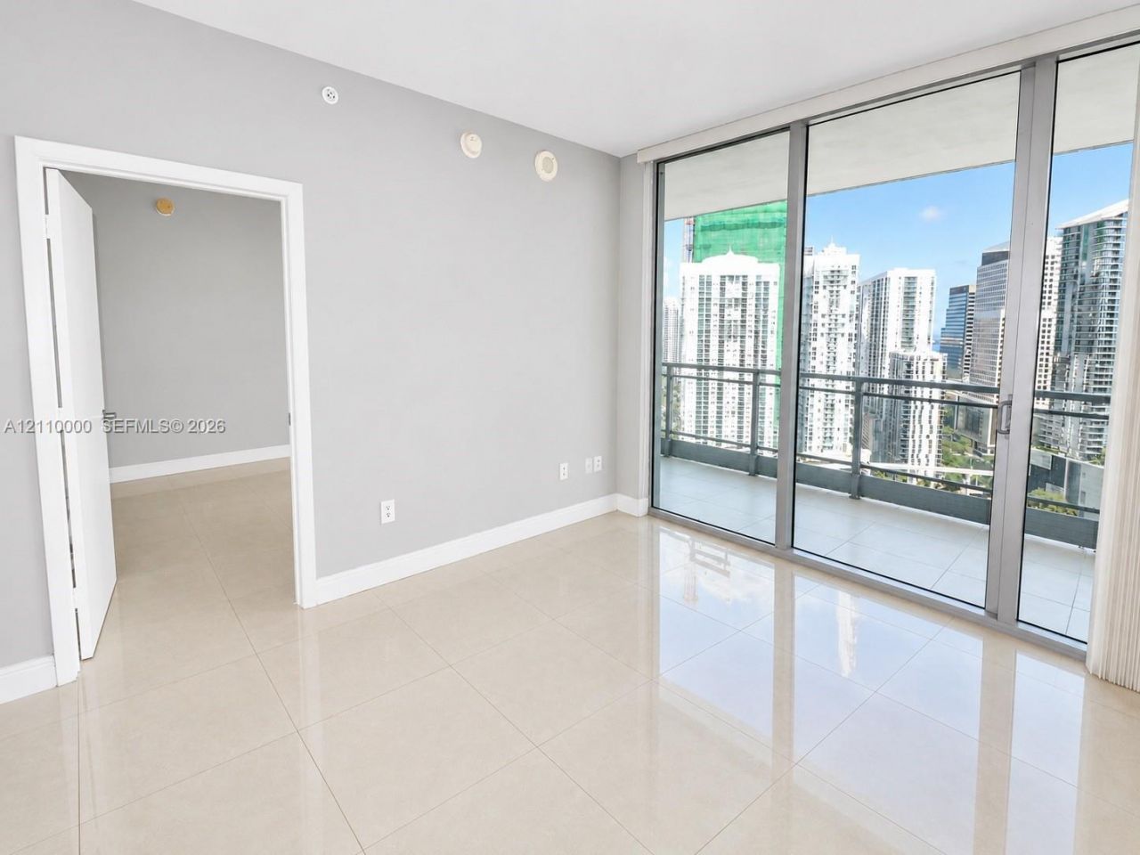 90 SW 3rd St , Unit 3212, Miami, FL 33130 Photo