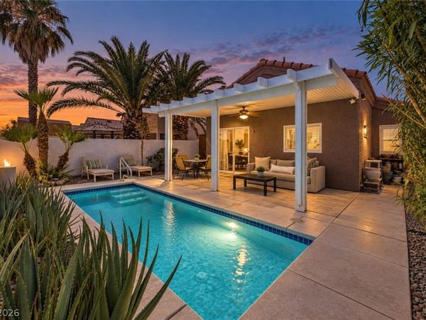 1900 Bookbinder Drive , Las Vegas, NV 89108