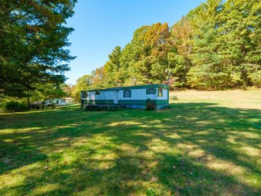 377 FORK MOUNTAIN LN, MONTEBELLO, VA 24464
