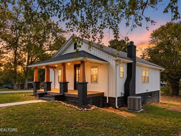 190 Butter and Egg Rd, Jacksboro, TN 37757