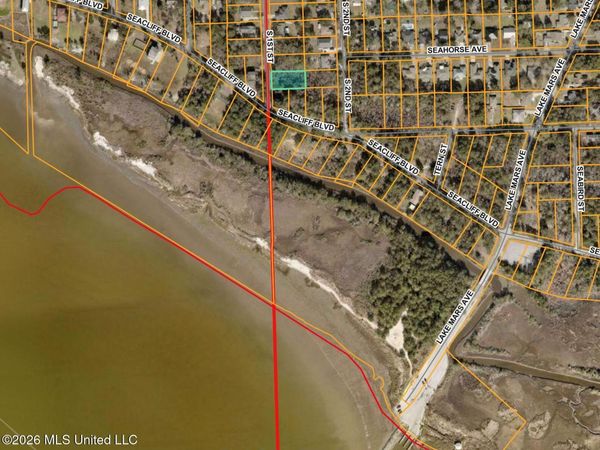 S 1st Street, Ocean Springs, MS 39564