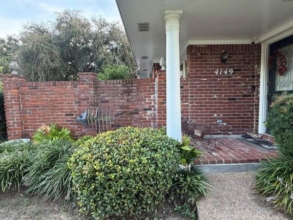 4149 CHATEAU Boulevard, Kenner, LA 70065
