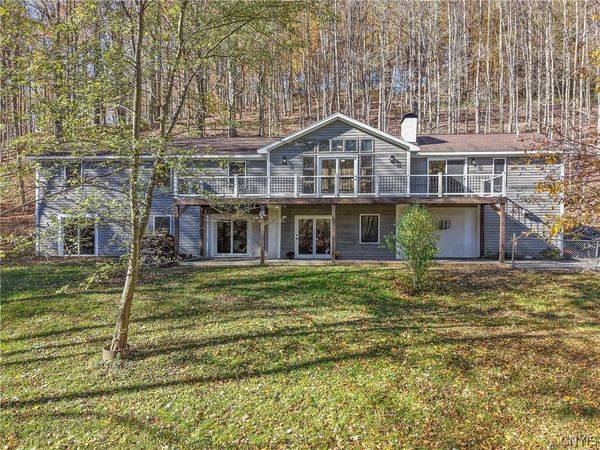3691 Bishop Hill Road , Marcellus, NY 13108