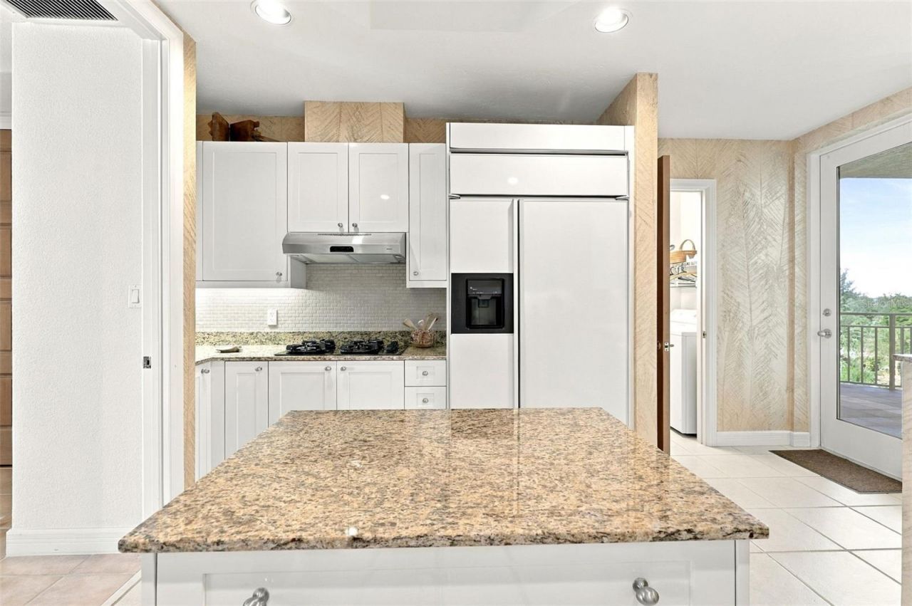 2185 Gulf Of Mexico Drive, Unit 243, Longboat Key, FL 34228 Photo
