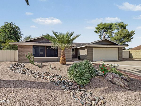 12112 S KI Road, Phoenix, AZ 85044