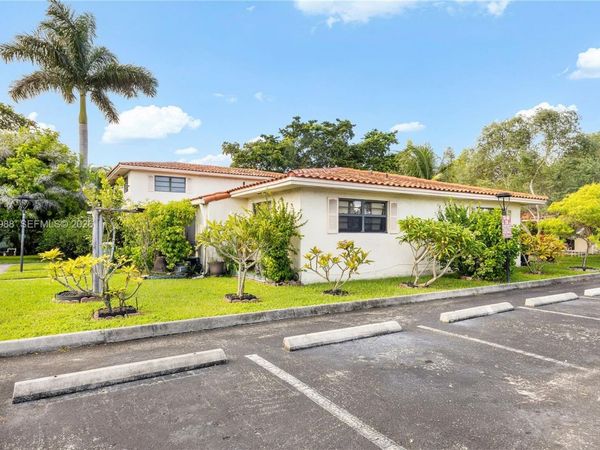 13946 NE 4th Ave C B , Unit 13946, Miami, FL 33161