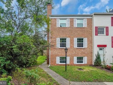 14739 GATWICK SQUARE, CENTREVILLE, VA 20120