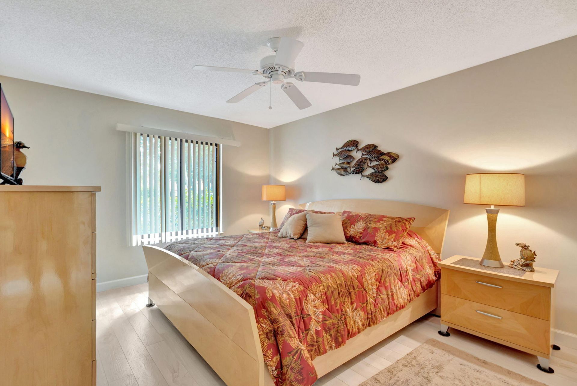 2624 Mohawk Circle, West Palm Beach, FL 33409 Photo