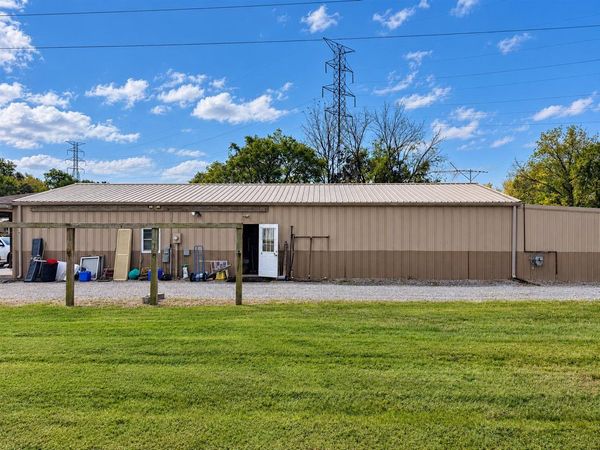 1705 Bowling Green Road , Franklin, KY 42134