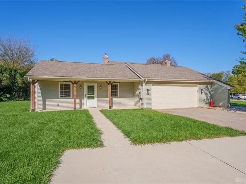 2550 Broken Woods Drive, Troy, OH 45373 Photo 18