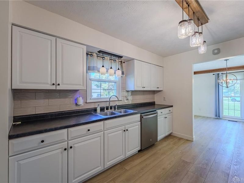 2550 Broken Woods Drive, Troy, OH 45373 Photo 38