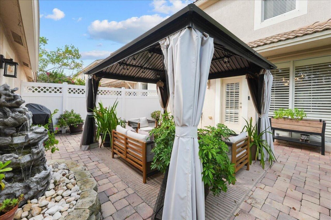 8044 Murano Circle, Palm Beach Gardens, FL 33418 Photo