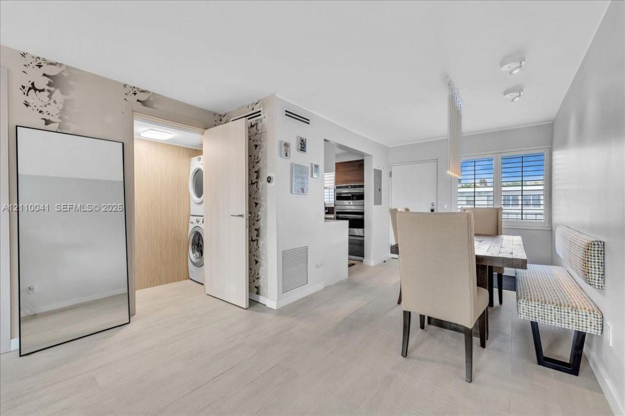 1610 Lenox Ave, Unit 516, Miami Beach, FL 33139 Photo