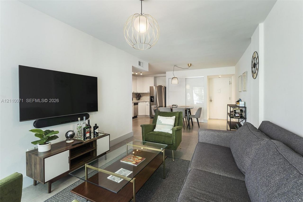 1035 West Ave, Unit 201, Miami Beach, FL 33139 Photo