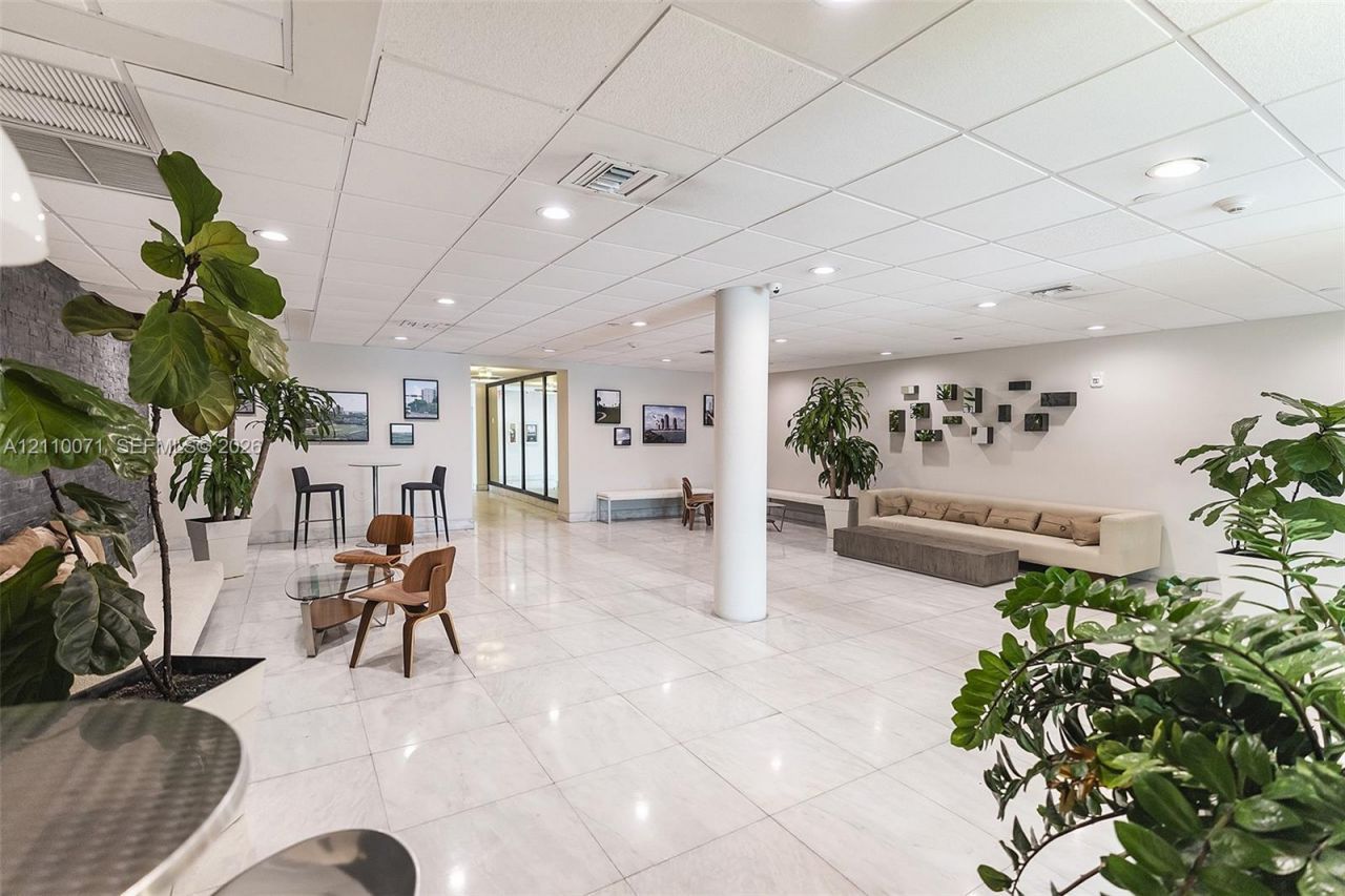 1035 West Ave, Unit 201, Miami Beach, FL 33139 Photo