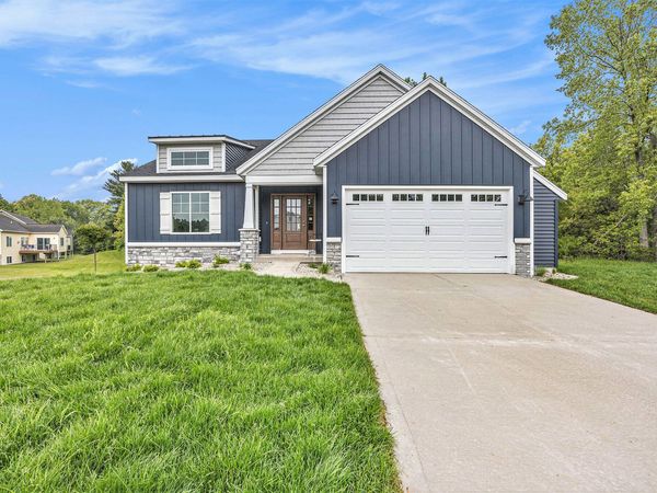2847 14 Mile Road NE, Sparta, MI 49345