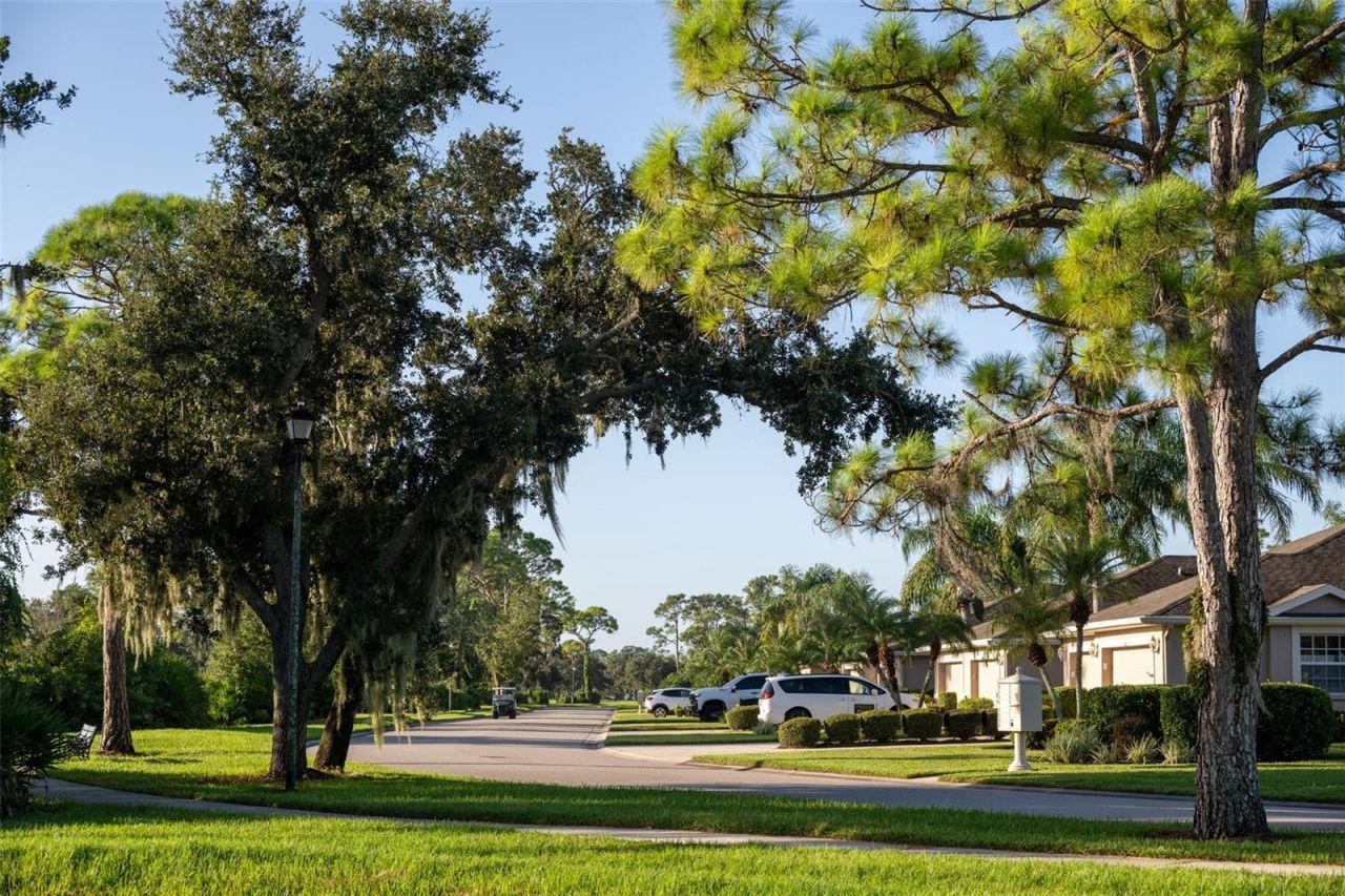 5288 Mahogany Run Avenue, Sarasota, FL 34241 Photo