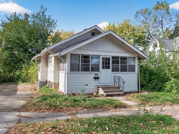 1095 Humboldt Avenue, West Saint Paul, MN 55118