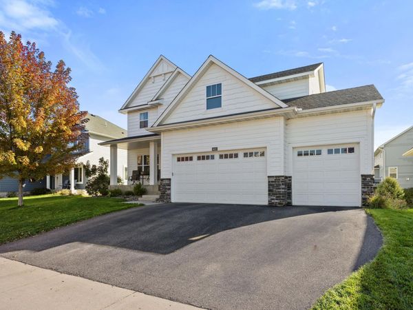 9435 Compass Pointe Road, Woodbury, MN 55129