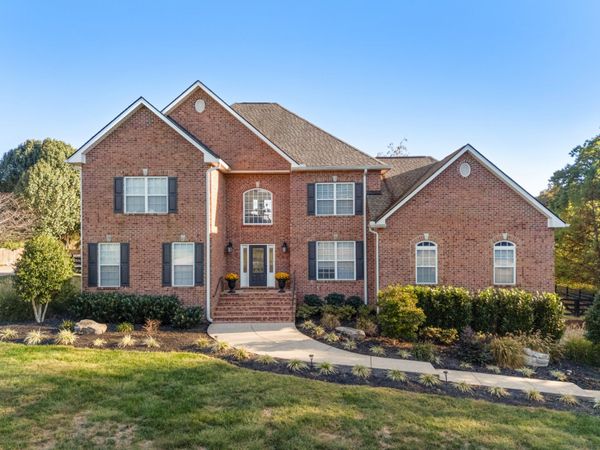 1031 Ridglea Dr , Burns, TN 37029