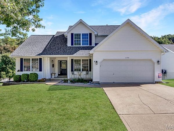 2208 Fairway , High Ridge, MO 63049