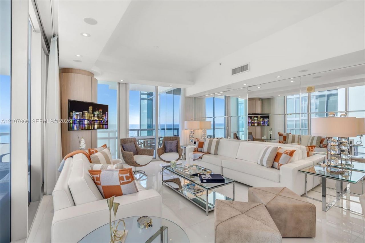 17121 Collins Ave, Unit 2608, Sunny Isles Beach, FL 33160 Photo