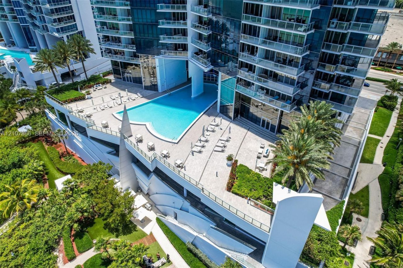 17121 Collins Ave, Unit 2608, Sunny Isles Beach, FL 33160 Photo