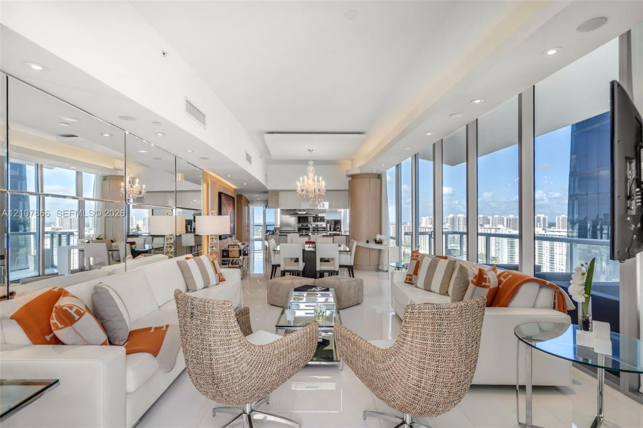 17121 Collins Ave, Unit 2608, Sunny Isles Beach, FL 33160 Photo