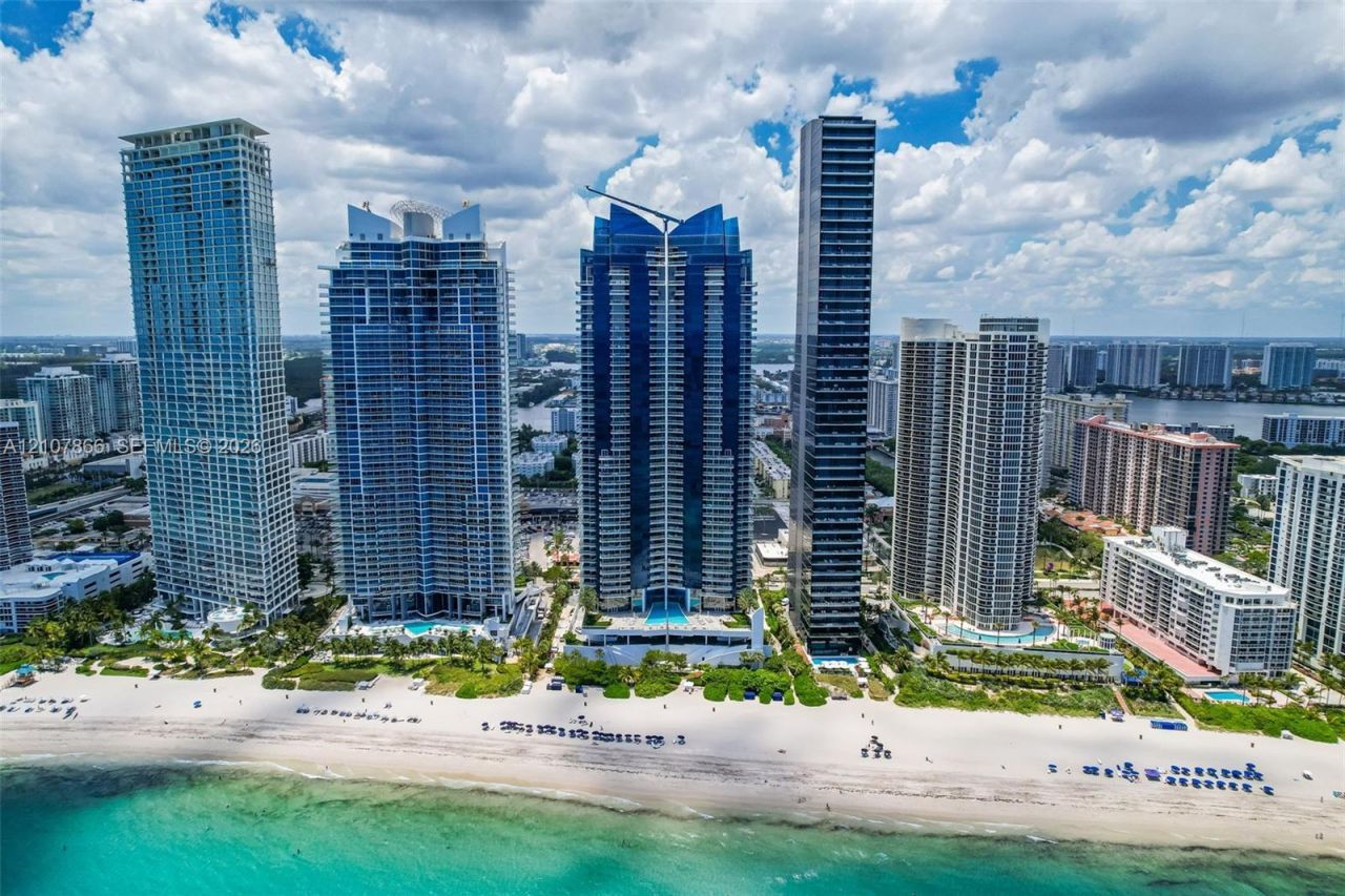 17121 Collins Ave, Unit 2608, Sunny Isles Beach, FL 33160 Photo