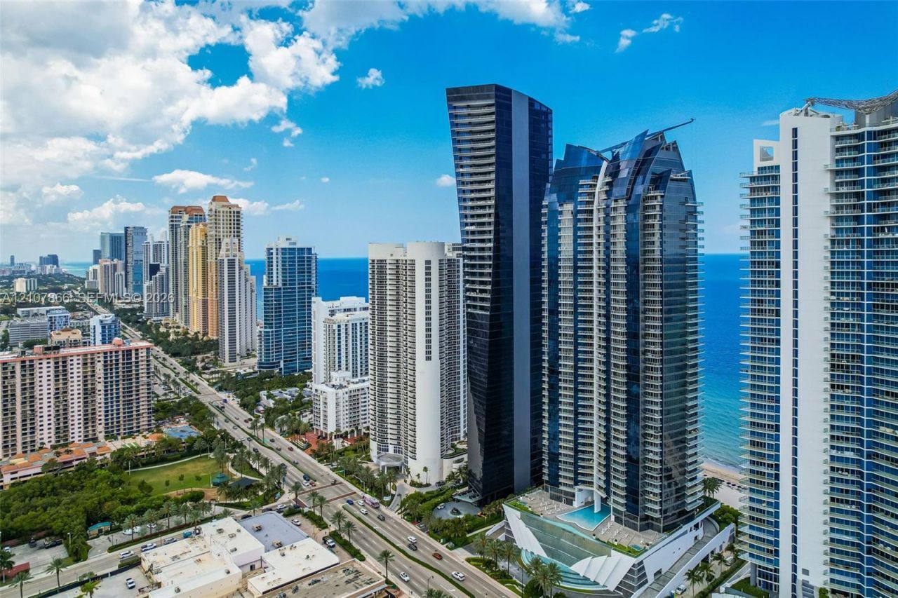 17121 Collins Ave, Unit 2608, Sunny Isles Beach, FL 33160 Photo
