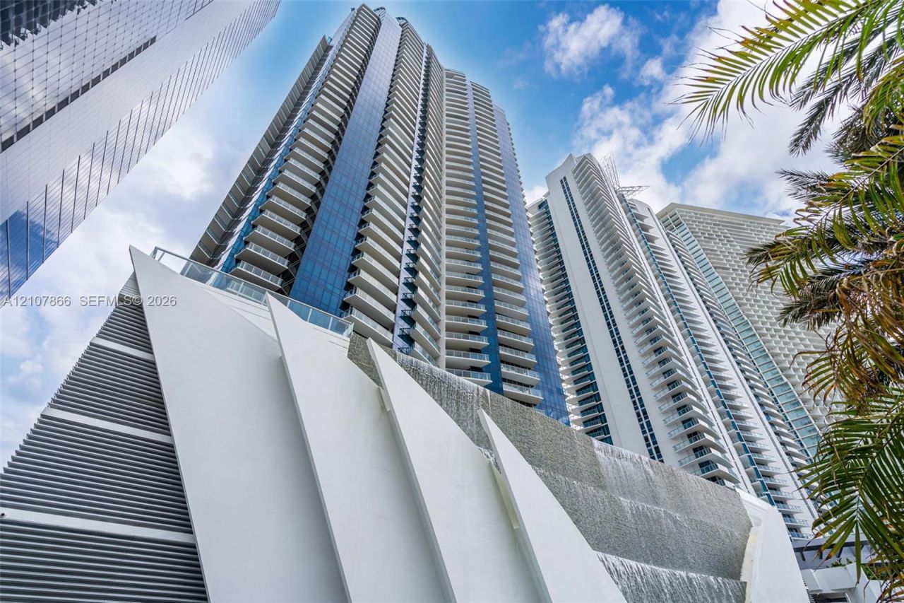 17121 Collins Ave, Unit 2608, Sunny Isles Beach, FL 33160 Photo