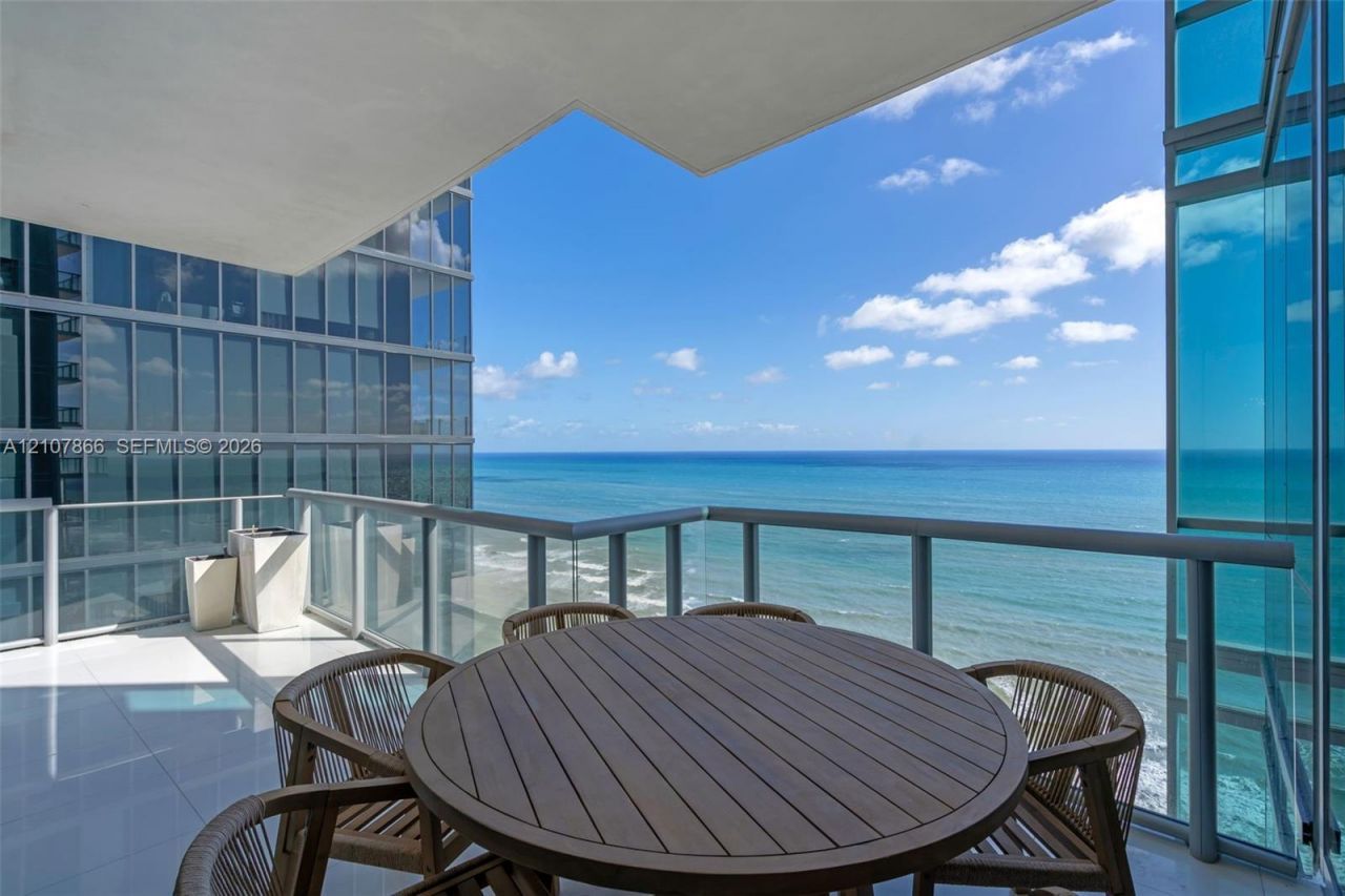 17121 Collins Ave, Unit 2608, Sunny Isles Beach, FL 33160 Photo