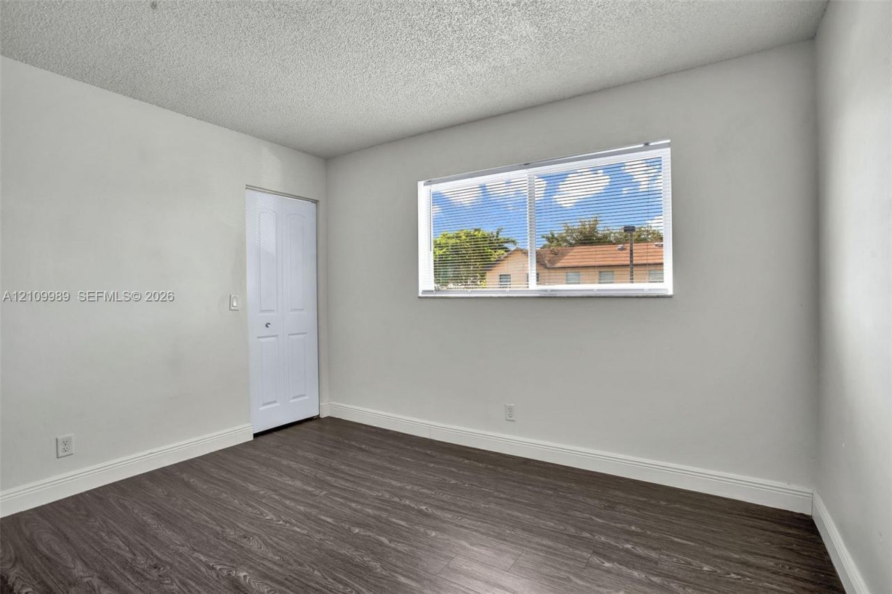 6625 Winfield Blvd, Unit 4-D, Margate, FL 33063 Photo