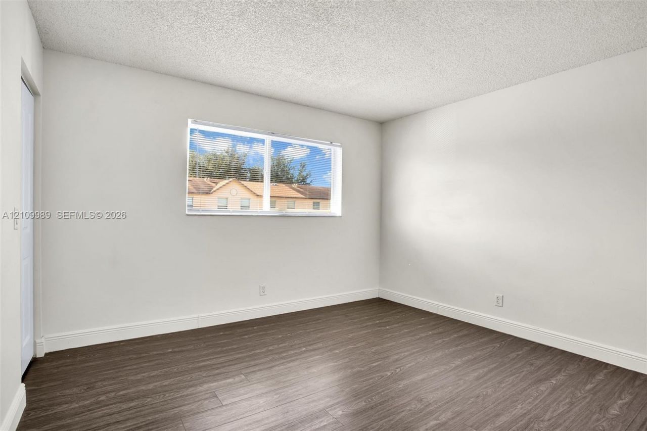 6625 Winfield Blvd, Unit 4-D, Margate, FL 33063 Photo