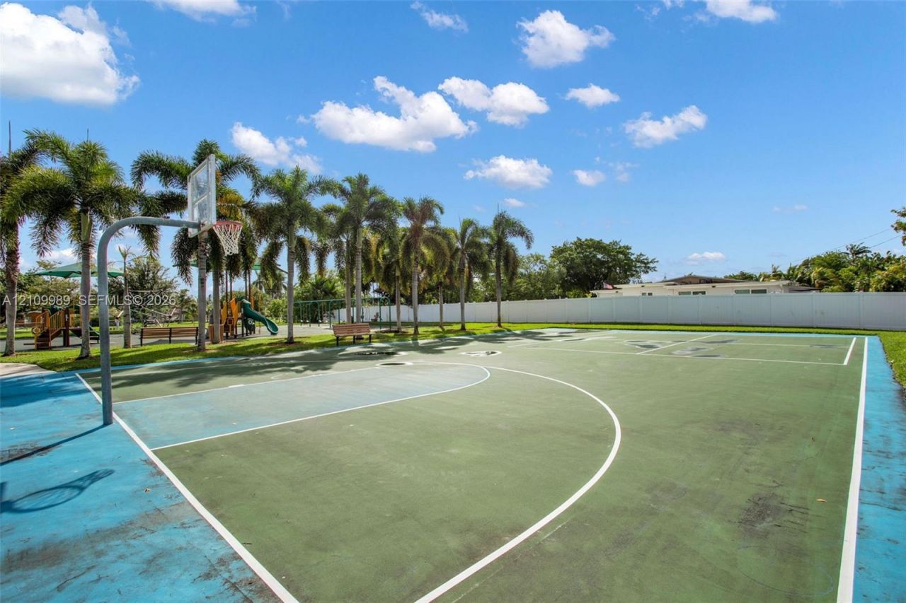 6625 Winfield Blvd, Unit 4-D, Margate, FL 33063 Photo