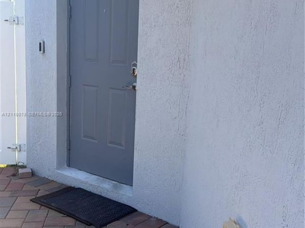 3964 NE 13th Dr , Unit b, Homestead, FL 33033