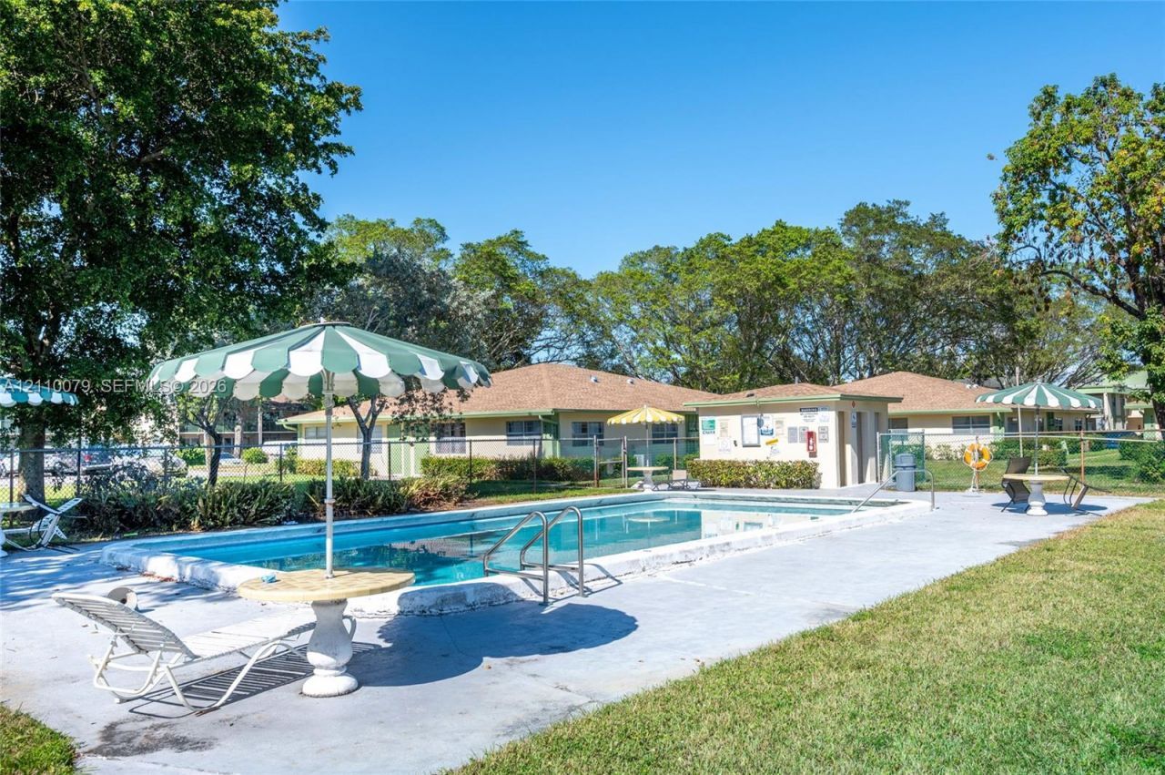 4106 NW 88th Ave , Unit 3, Coral Springs, FL 33065 Photo
