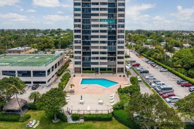 5600 N Flagler Drive, Unit PH108, West Palm Beach, FL 33407 Photo