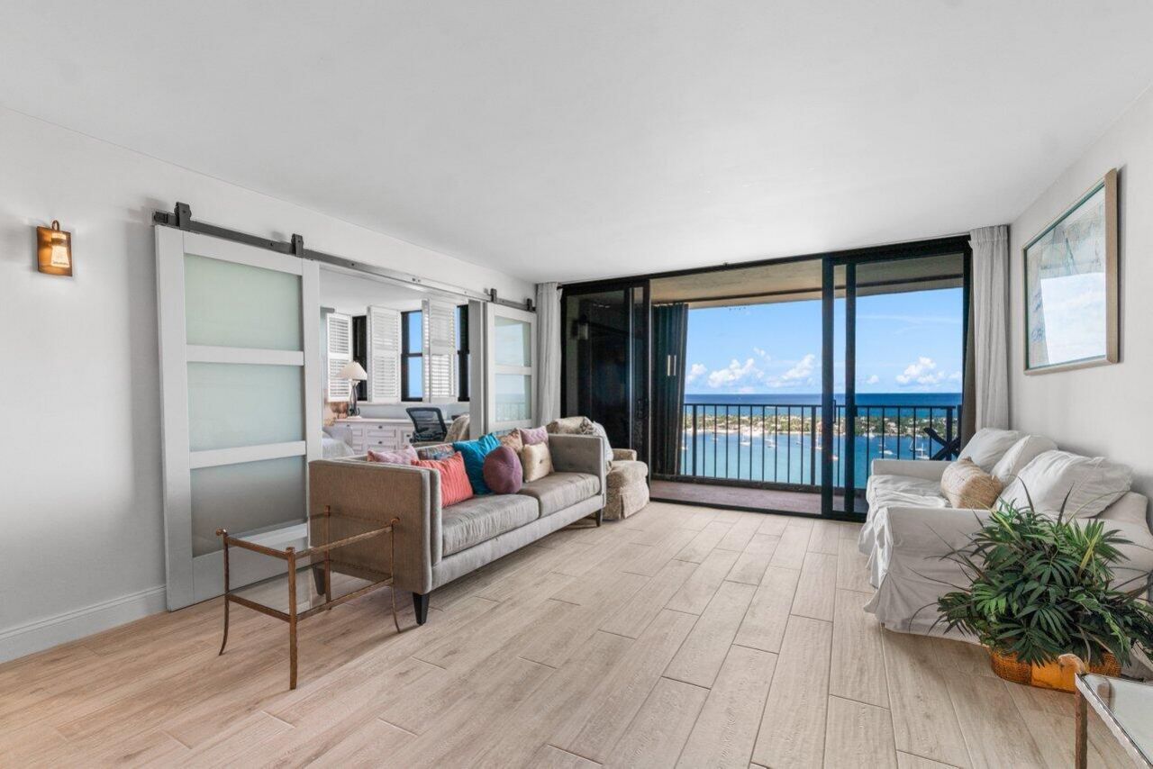 5600 N Flagler Drive, Unit PH108, West Palm Beach, FL 33407 Photo