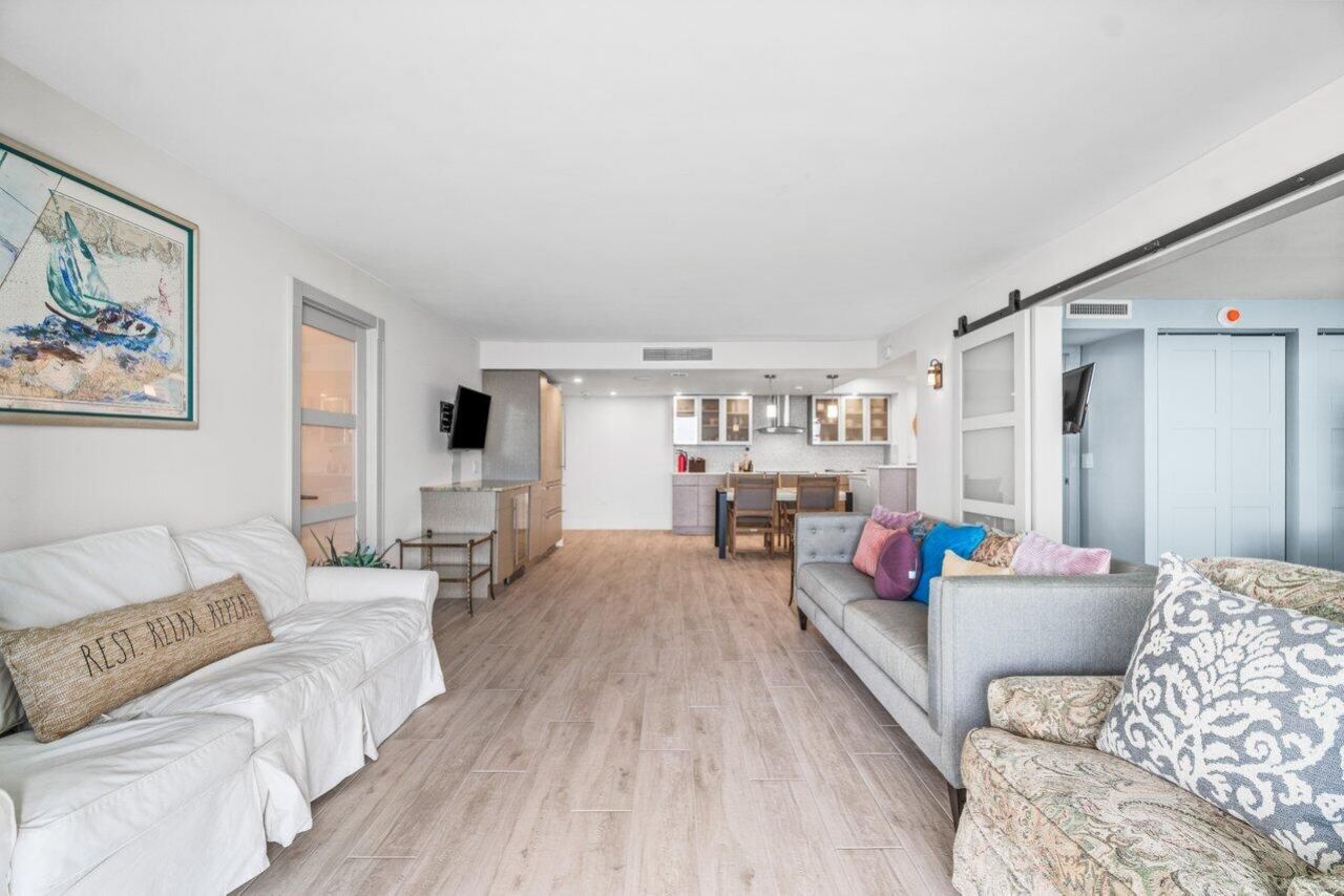 5600 N Flagler Drive, Unit PH108, West Palm Beach, FL 33407 Photo